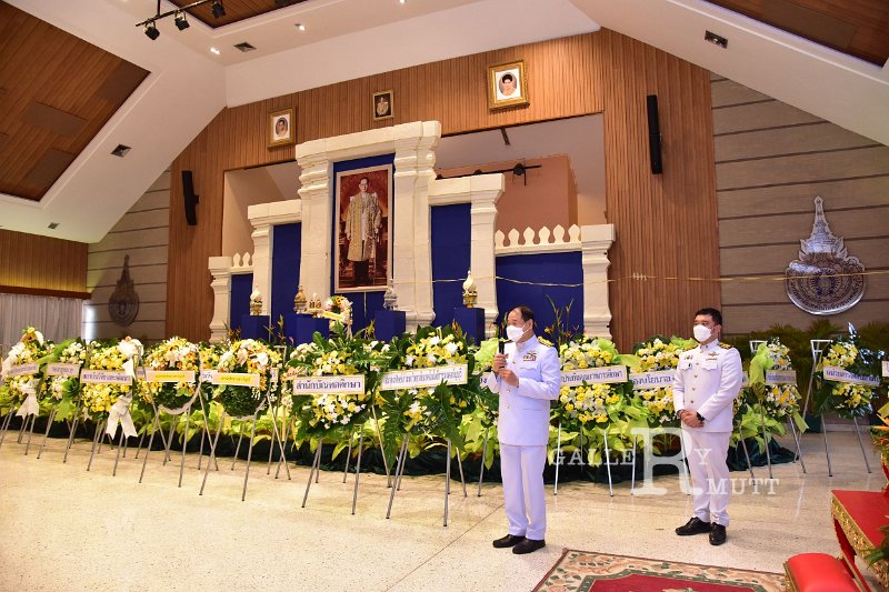 20211013 laying-a-wreath-137.JPG